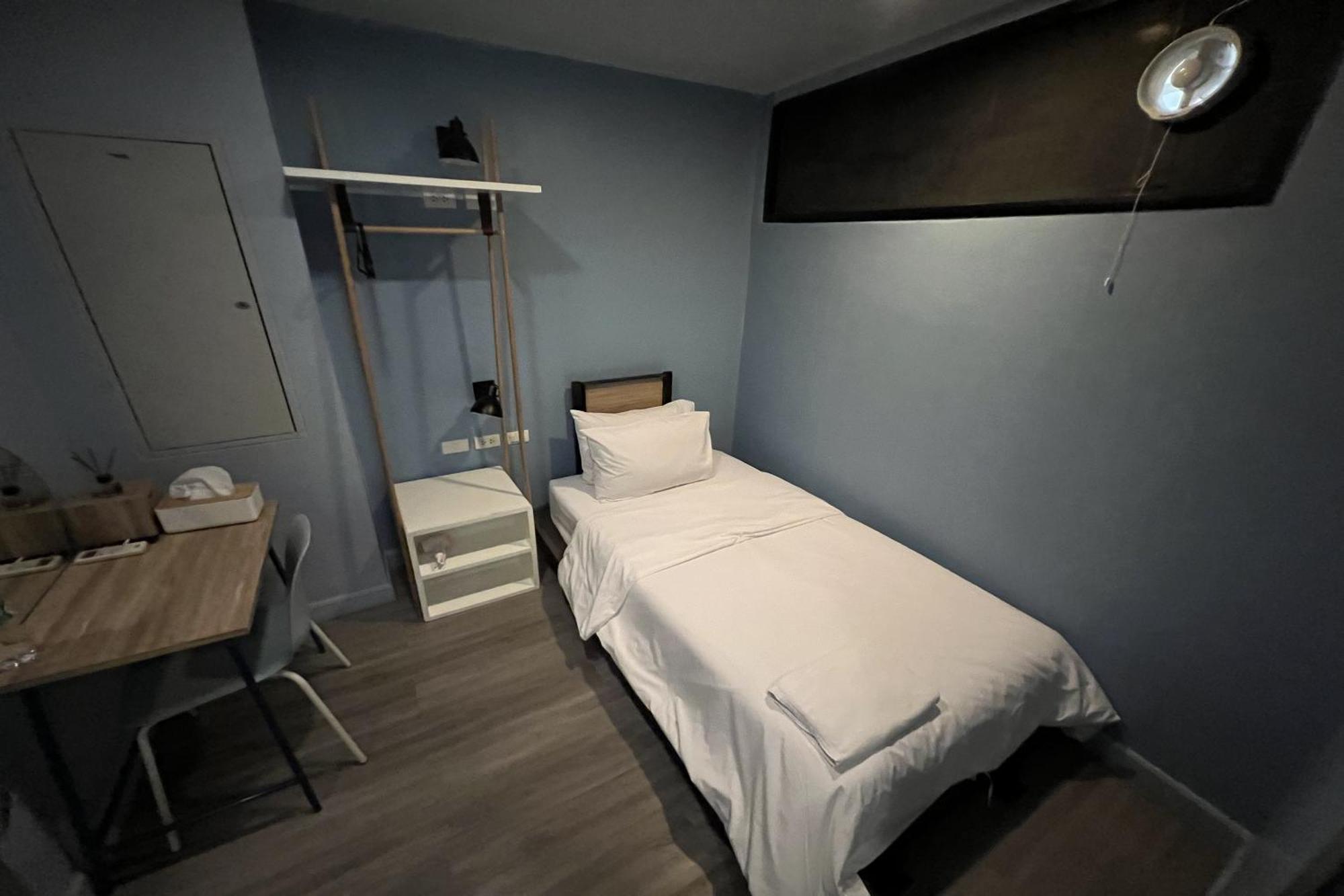 Simply Sleep Hostel Бангкок Екстер'єр фото