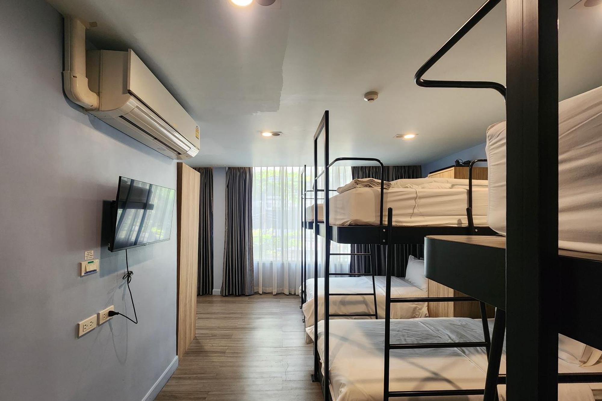 Simply Sleep Hostel Бангкок Екстер'єр фото
