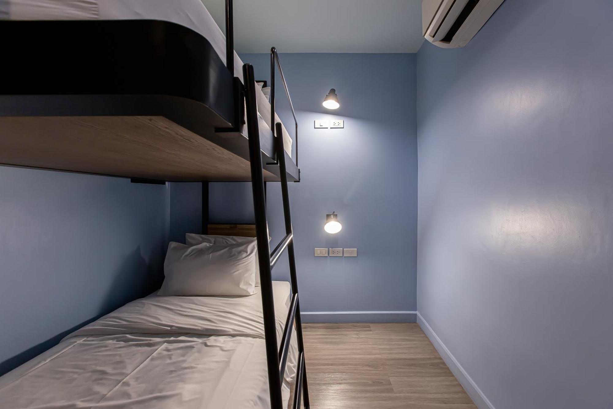 Simply Sleep Hostel Бангкок Екстер'єр фото